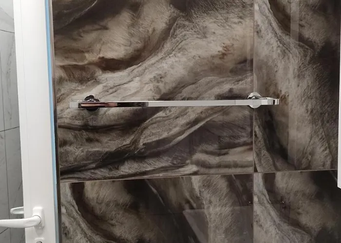 Rose Garden דירה אסנובגראד