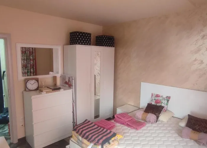 דירה Rose Garden *